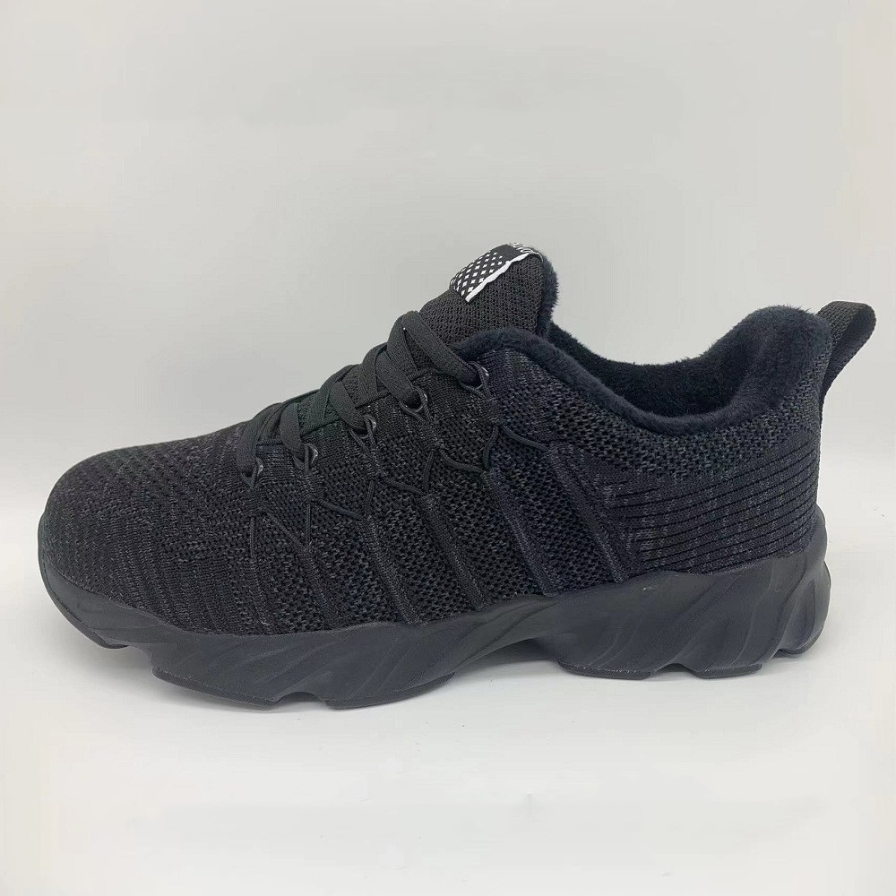 Black Thickened Sport Shoes